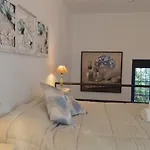 Alcazar Viejo Parking Tourist Apartament Kordoba