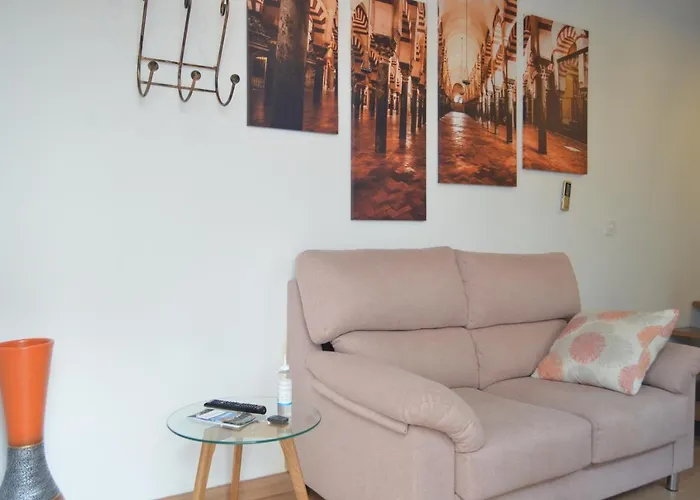 Alcazar Viejo Parking Tourist Апартаменты Кордова