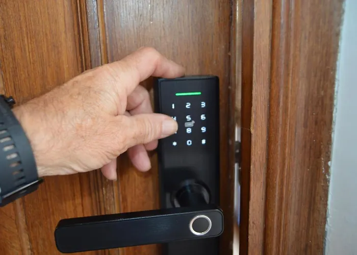 Alcazar Viejo Parking Tourist Córdoba