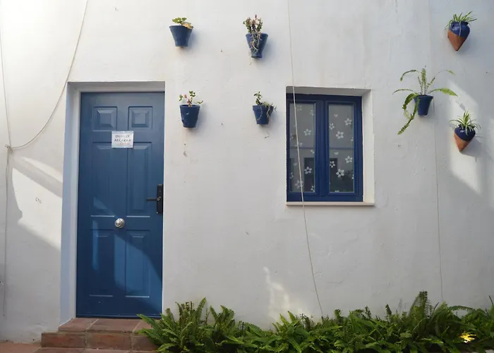 Alcazar Viejo Parking Tourist Apartment *