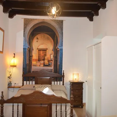 Alcazar Viejo Parking Tourist Lejlighed *