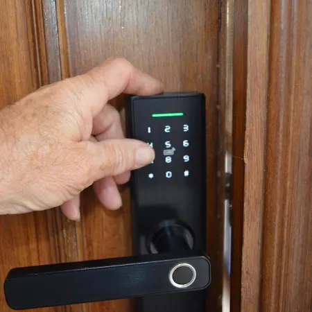 Alcazar Viejo Parking Tourist Córdoba